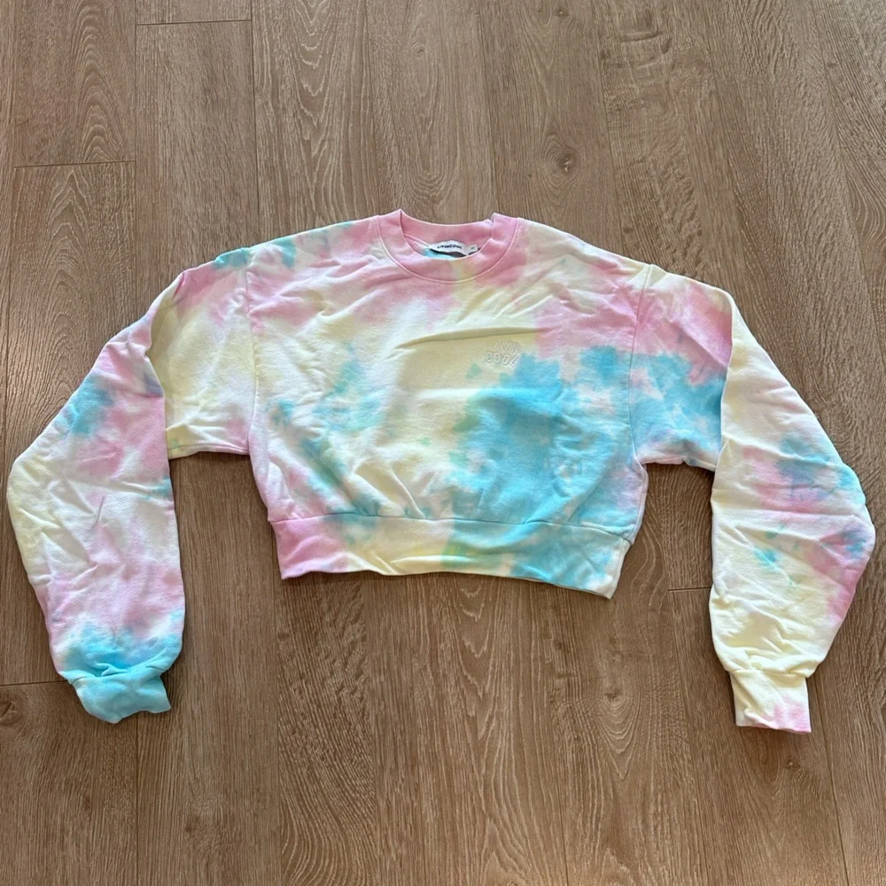 Women’s LIVINCOOL Tie-dye Cropped Pullover Crewneck - S - Picture 1 of 4